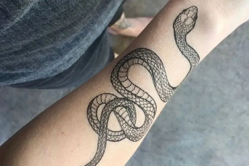 Chăm sóc tốt giúp hình xăm giữ màu lâu