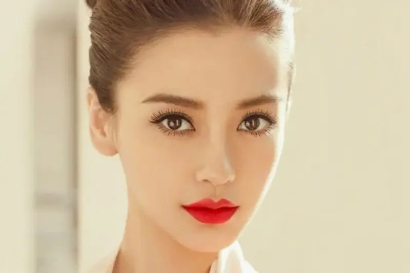 Môi trái tim ở nữ giới thường gắn liền với tính cách dịu dàng