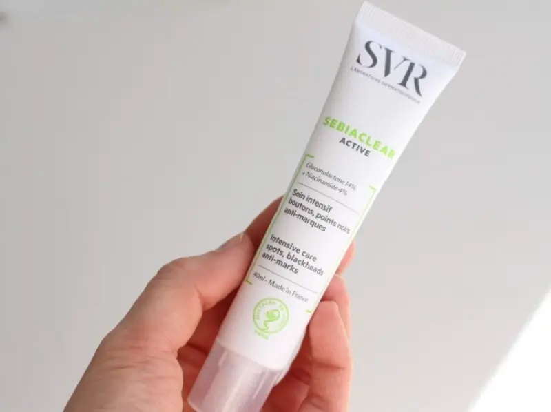 Thoa kem SVR Sebiaclear Active để làm mờ mụn thâm