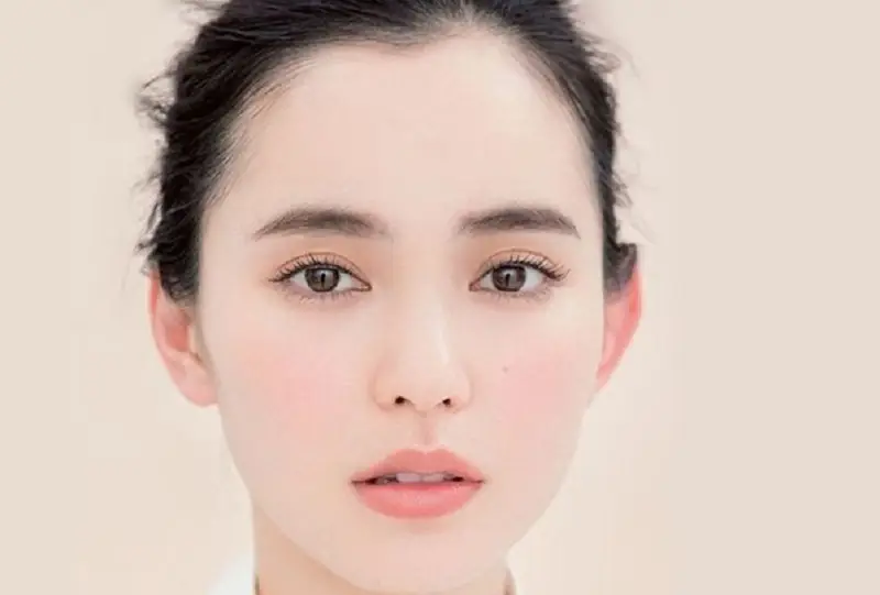 Tuy nhiên không phải ai cũng phù hợp tác góc mắt giọt lệ Trung Hoa