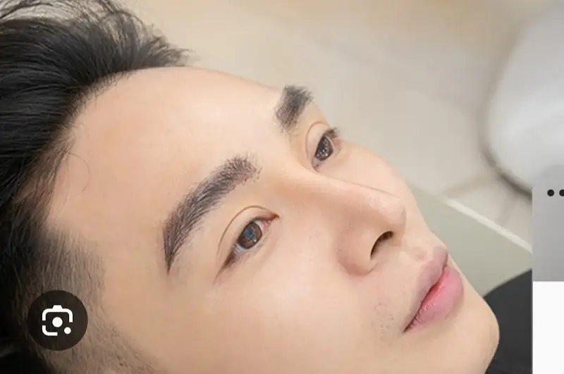 Trường hợp điêu khắc lông mày không phù hợp với khuôn mặt