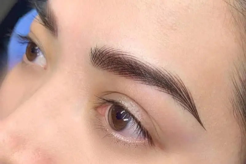 Nên lựa chọn địa chỉ thẩm mỹ uy tín, sử dụng mực phun hữu cơ