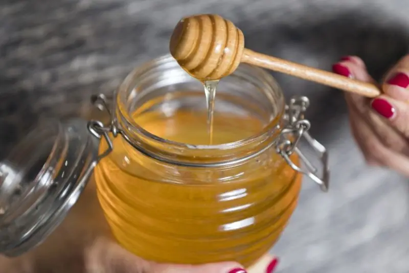 Mật ong có khả năng chống oxy hóa và làm dịu da