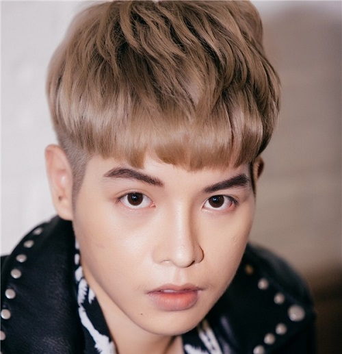 đức phúc sau thẩm mỹ