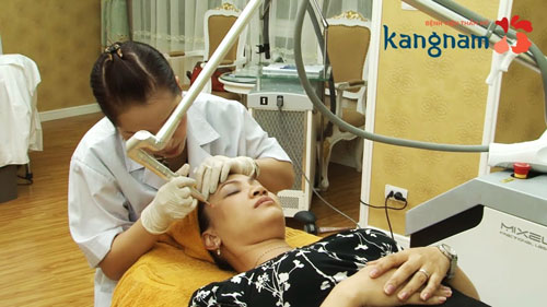 Trị mụn thịt ở mũi cần áp dụng công nghệ hiện đại nhất để hạn chế tối đa xâm lấn trị mụn thịt hai bên cánh mũi