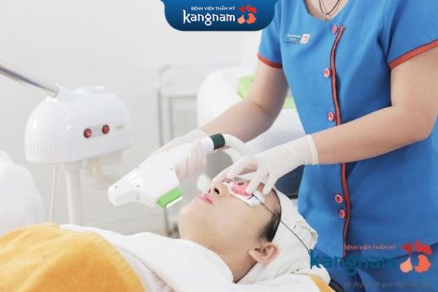 Trị sẹo lồi ELLA là phương pháp không xâm lấn, an toàn sức khỏe khách hàng