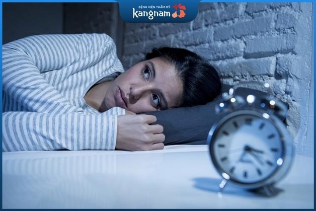 Chất lượng giấc ngủ không được đảm bảo khi bạn có bộ ngực lớn