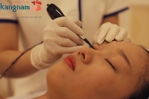 Ngay sau khi vừa kết thúc phun thêu