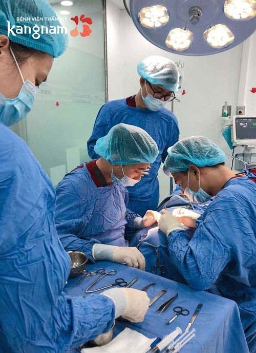 Phẫu thuật sẹo lồi ở vành tai - thấy ngay kết quả phẫu thuật sẹo lồi ở vành tai