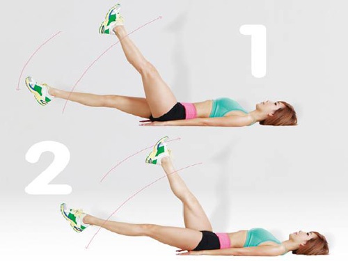 Tư thế cắt kéo cũng là bài tập giảm mỡ hông hiệu quả