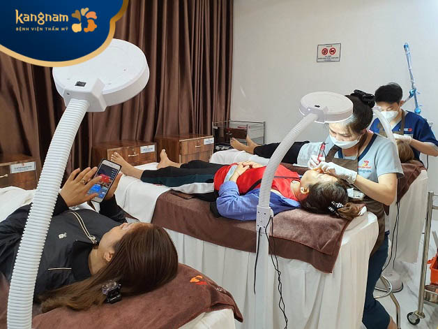 Phòng thẩm mỹ lông mày đạt chuẩn Hàn và theo quy định y khoa nghiêm ngặt