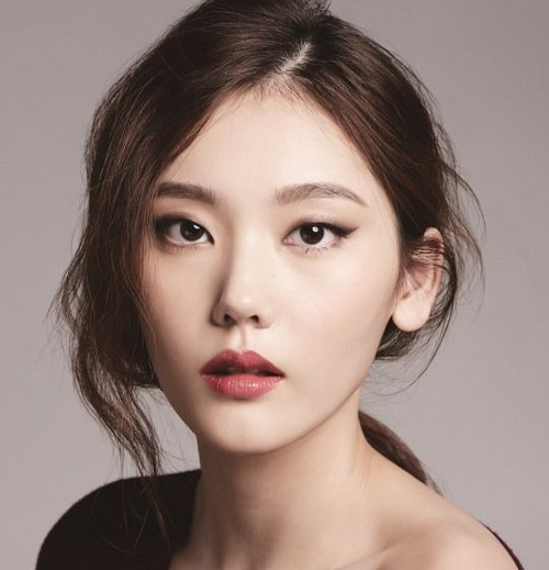 Đôi mắt sắc sảo và thần thái hơn nhờ đường mí mắt mèo xăm mí mắt mèo