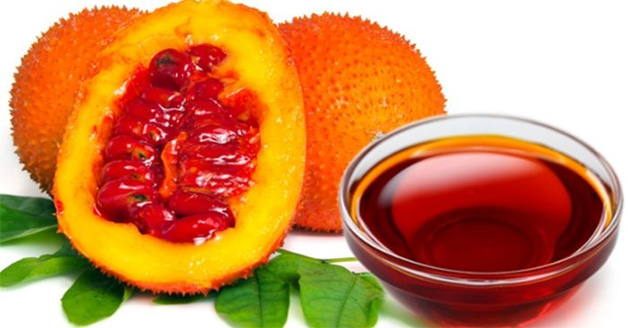 Tẩy môi thâm tự nhiên không cần son với dầu gấc