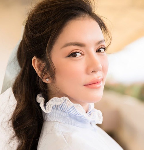 lông mày hình cánh cung 