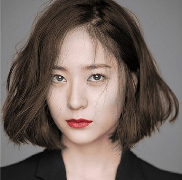 Đường nét khuôn mặt dài cần được cân bằng lại với dáng mày