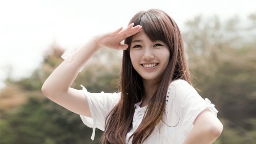 Tình đầu quốc dân Suzy tỏa nắng với nụ cười răng thỏ ngây thơ trong sáng răng thỏ là gì