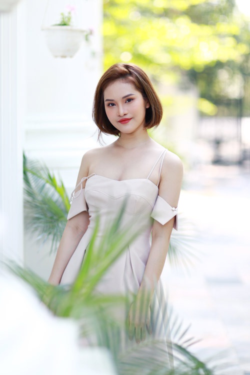 hình ảnh lột xác trang nhung