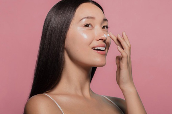 Làm sạch vùng mũi