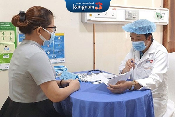 thăm khám và tư vấn