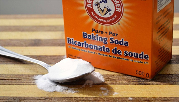 Trị mụn thịt ở lưng bằng Baking Soda