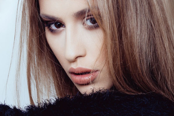 tiêm môi dáng tây