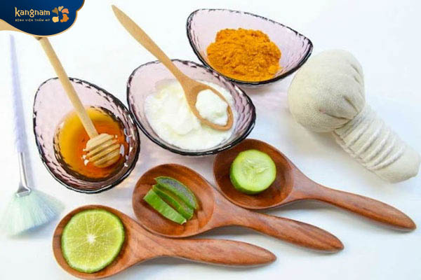 Cách trị mụn trứng cá ở cằm tại nhà