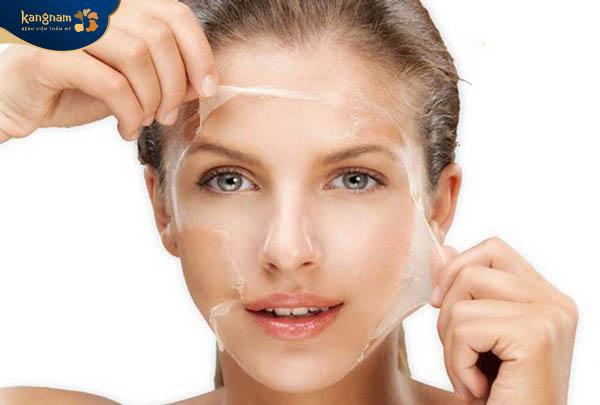 Tẩy tế bào chết 2 - 3 lần mỗi tuần