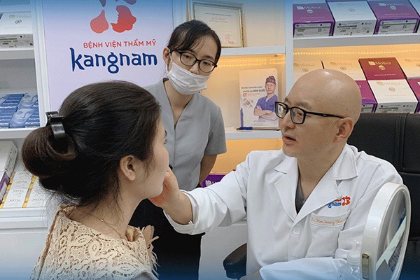 Trình bày dáng cằm mong muốn cho bác sĩ 