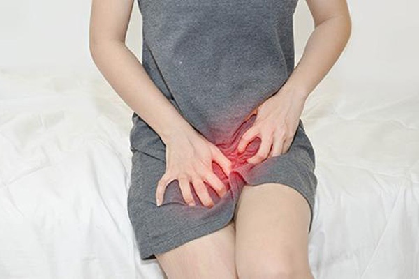 khó chịu vùng kín