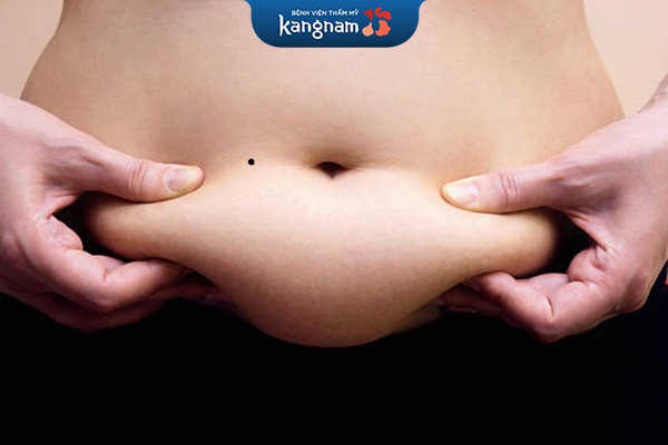 mụn ruồi bên trái rốn nam