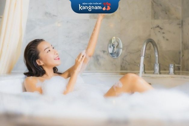 Tắm trắng body tại nhà rất đơn giản