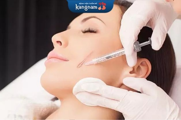 Tiêm trị sẹo collagen