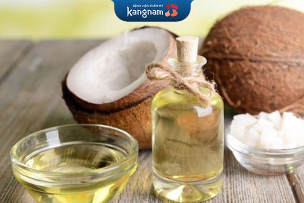 Dầu dừa vừa cấp ẩm, vừa dưỡng da trị mụn sưng đỏ và vết thâm