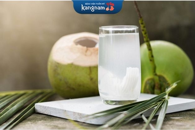 Nước dừa tương đối tốt cho sức khỏe