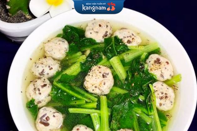 Nấu canh cải thịt viên dễ ăn