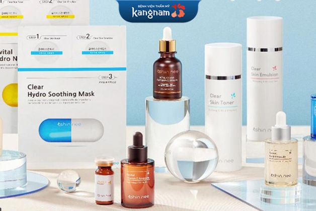 Dùng thuốc tây trị mụn dễ dàng