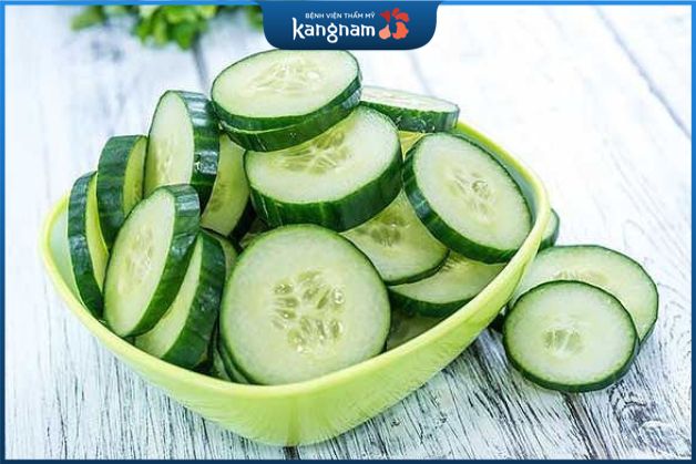 Giảm thâm mụn với dưa leo