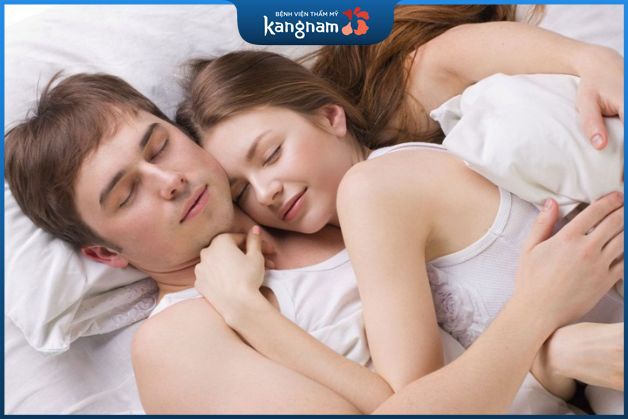 Cắt mí không nhất thiết phải kiêng quan hệ