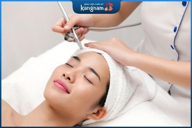 Lấy nhân mụn tại spa uy tín, chăm sóc da chuyên sâu