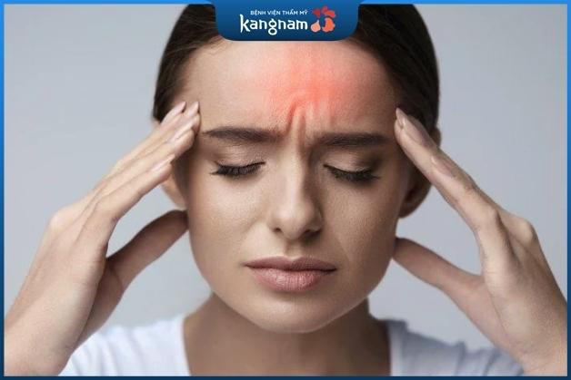 Nâng mũi có bị đau đầu không?