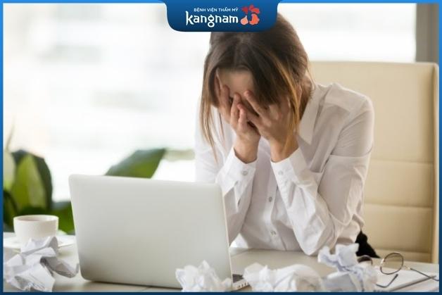 Stress có thể dẫn đến mụn