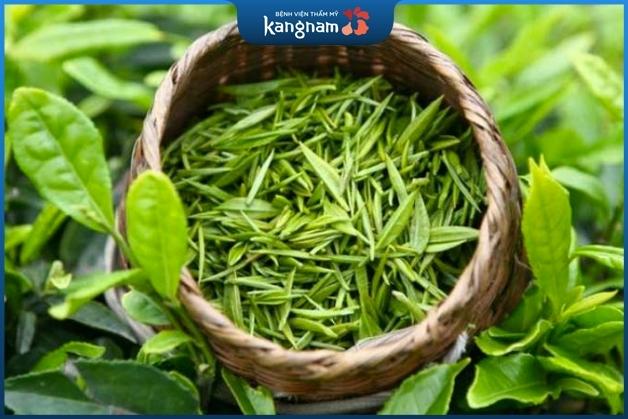 Trà xanh dưỡng da giảm mụn hiệu quả