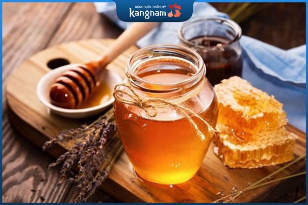 Chăm sóc da vùng nách bằng mật ong