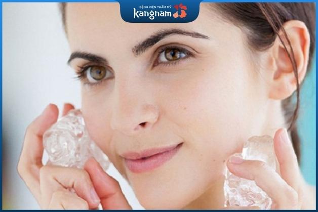 Chườm lạnh có nhiều tác dụng tốt cho quá trình hồi phục