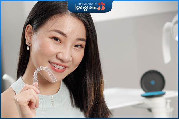 Dễ dàng khi thực hiện đeo vào hàm răng