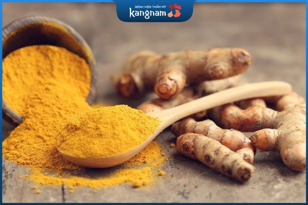 Bột nghệ chăm sóc da tại nhà