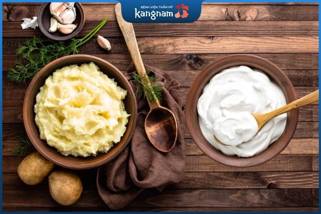 Khoai tây kết hợp sữa chua trị thâm nách tại nhà