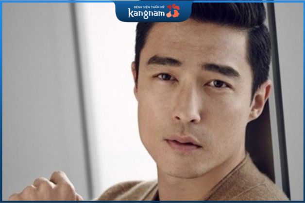 Nam giới điêu khắc lông mày phong thủy thường lựa chọn dáng lông mày hổ