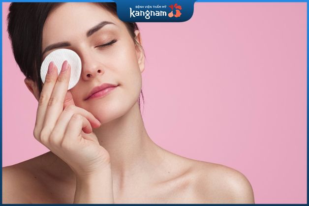 Chú ý vệ sinh vùng da mới phun xăm