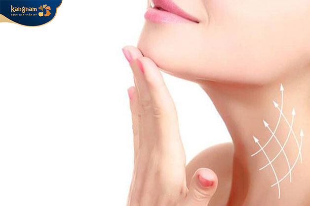 Da cổ có dấu hiệu "xuống cấp" nhanh chóng sau độ tuổi 40